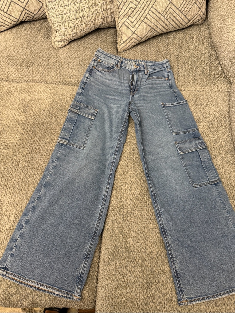 American Eagle Outfitters Light Blue Wide-Leg Cargo Jeans